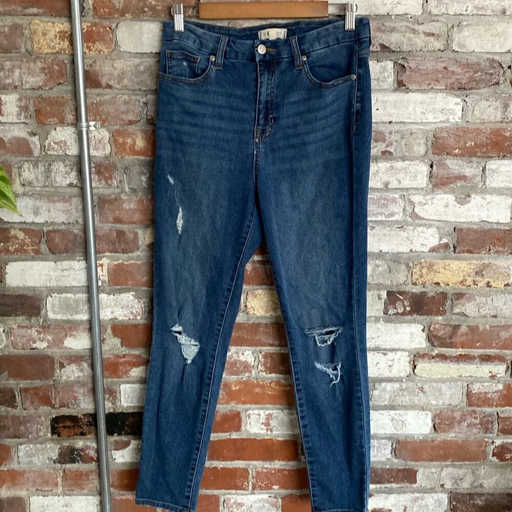 Harper Heritage Ripped Medium Wash High Rise Skinny Jeans Size 30